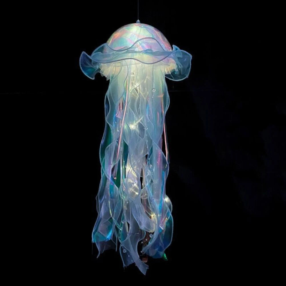Jellyfish Swaying Light